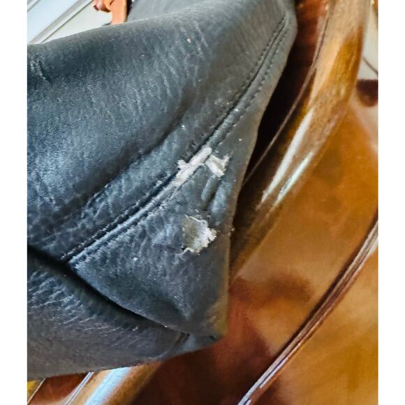 Navy Tote Shoulder Bag Purchased in Italy - Picture 10 of 10